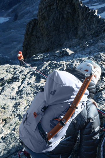 Mountaineering backpack Guide 44+6